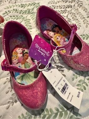 Disney | Shoes | Disney Princess Dress Up Heels Size 7 Bows Rhinestone  Glitter Mary Janes | Poshmark
